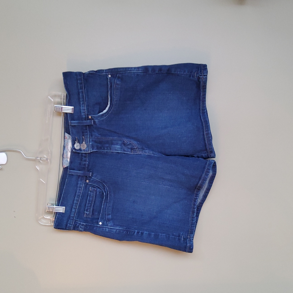 Levis shorts size 10 Denim